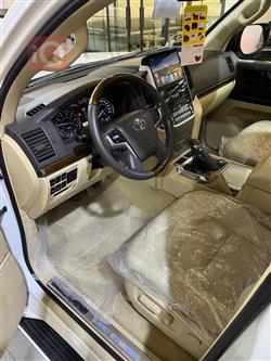 تويوتا لاندكروزر